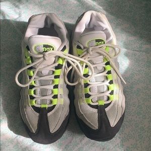 grey/black/neon green airmax 95!